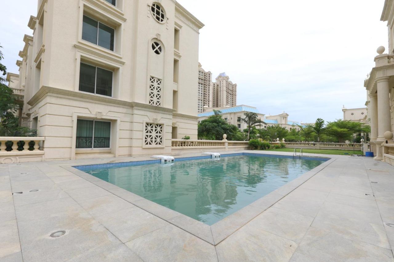 Oyo 6954 The Lawns Oragadam Hotel Exterior foto